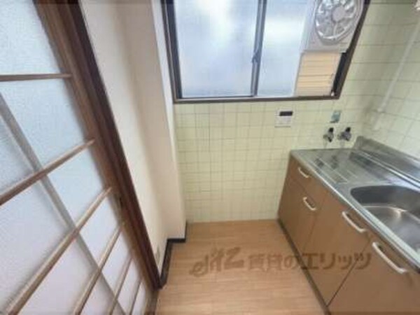 冷蔵庫置場