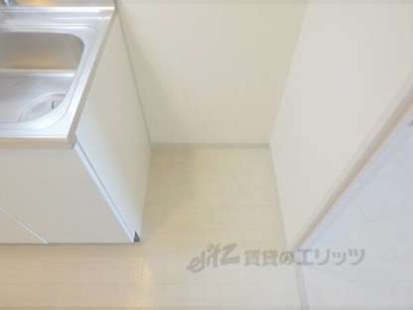 冷蔵庫置場