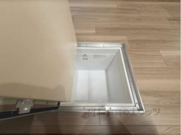 床下収納