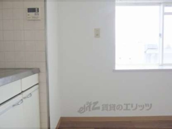 冷蔵庫置場