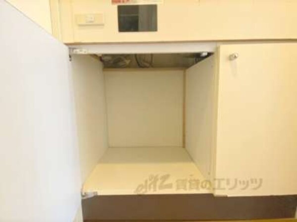 冷蔵庫置場