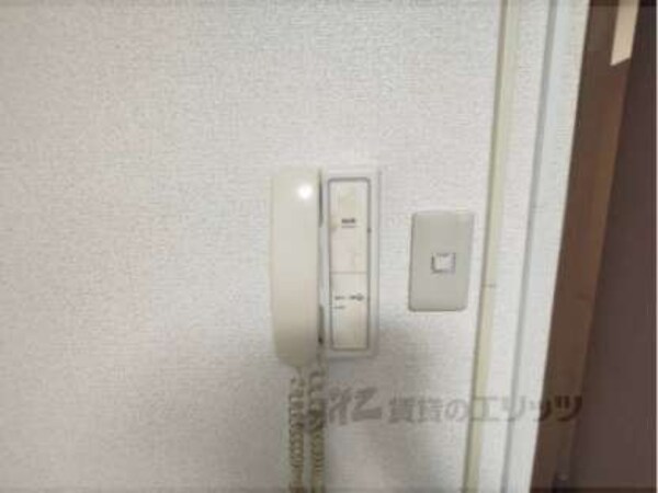 通話式インターホン