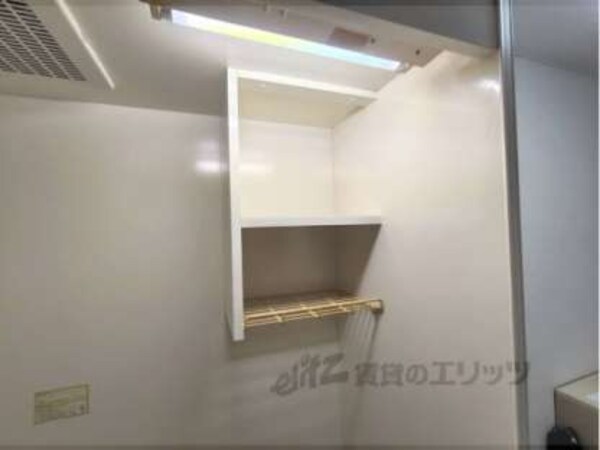 冷蔵庫置場