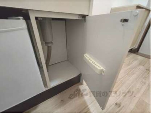 冷蔵庫置場