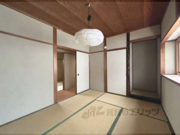 和室(2階東側)