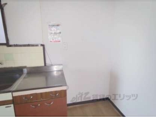 冷蔵庫置場