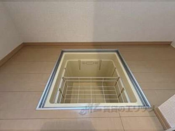 床下収納