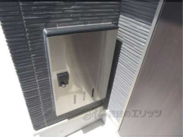 宅配ボックス
