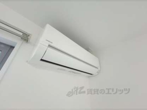 リビングエアコン