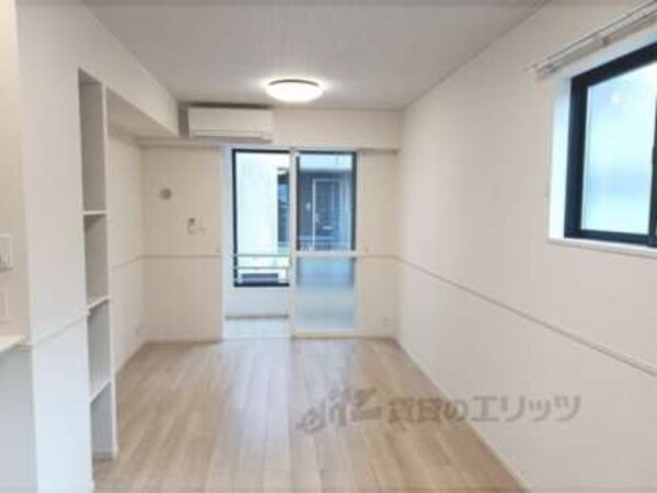 リビング(同仕様)