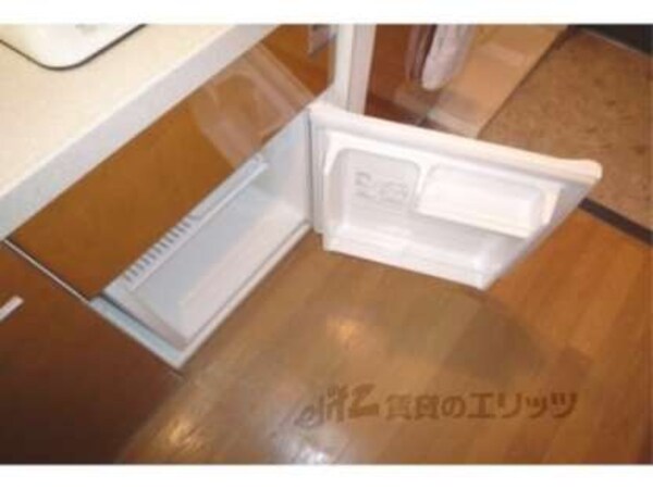 冷蔵庫置場