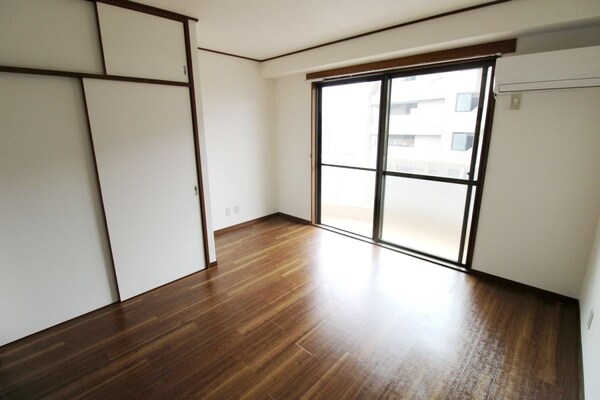 寝室(リビング/居室)