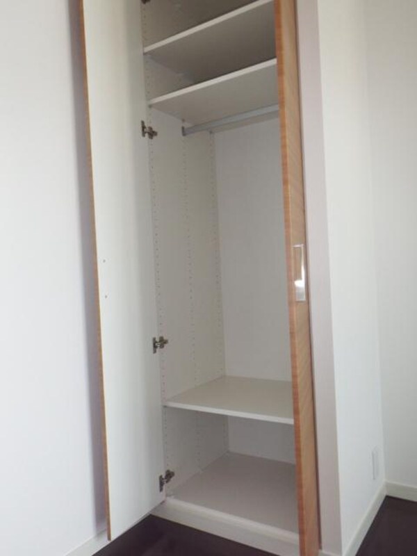 設備(★★各部屋に収納★★)
