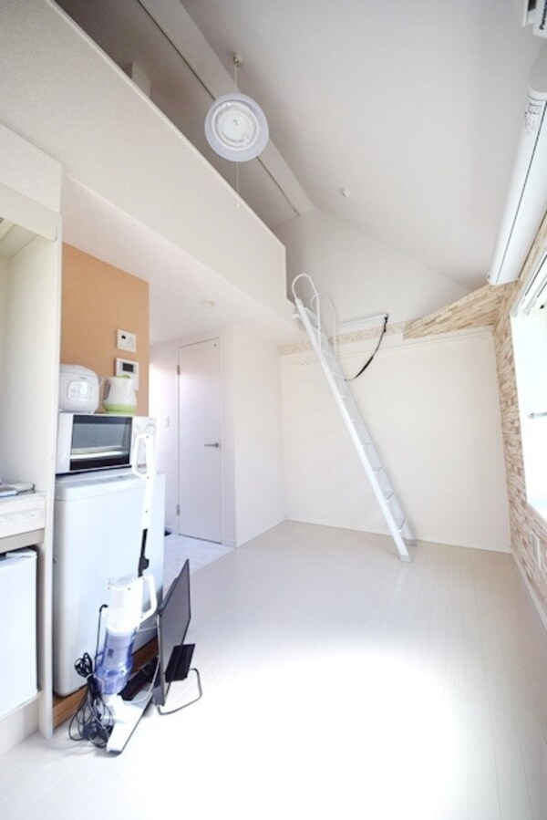 リビング・居室(閑静な住宅街にございます。)