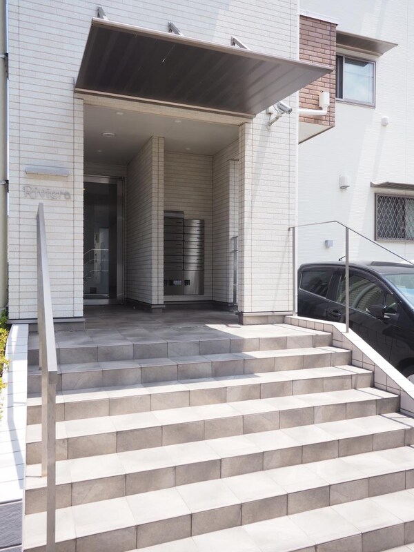 エントランス(エントランス)