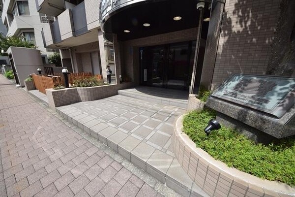 エントランス(★★エントランス★★)