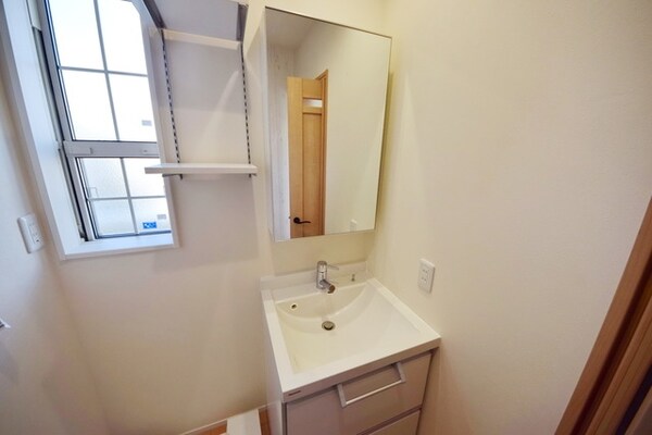 洗面(★便利な独立洗面台★)