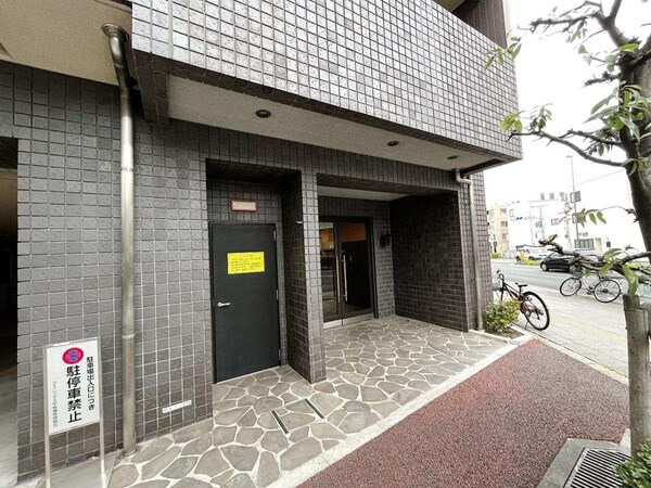 エントランス(エントランス)