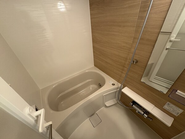 バス／シャワールーム等(バス／シャワールーム等)