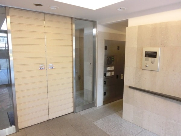 ロビー(エントランスロビー)