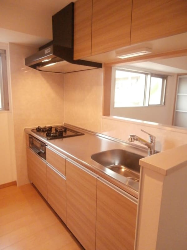 キッチン(★３口ガスシステムキッチン★)