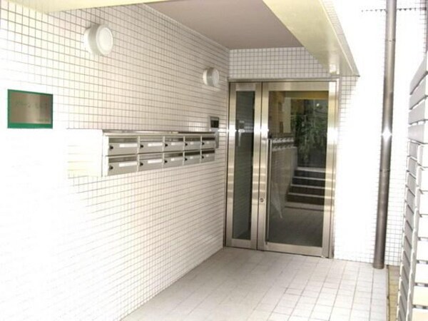 エントランス(★安心のオートロック付き★)