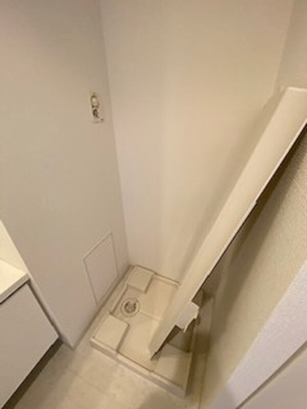 その他(室内洗濯機置き場)