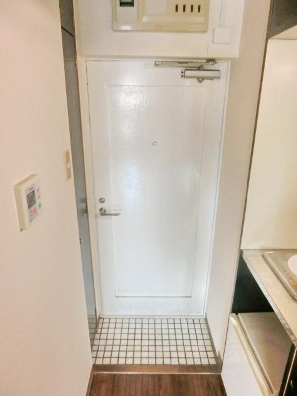 玄関(玄関)