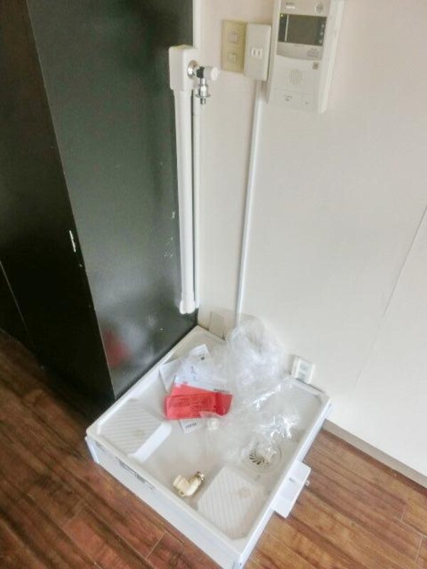 設備(洗濯機置き場)