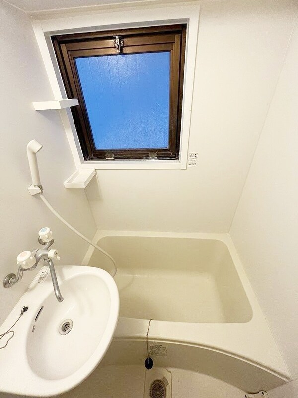 バス／シャワールーム等(お部屋探しは株式会社　タウンハウジング　までお気軽にお問合…)