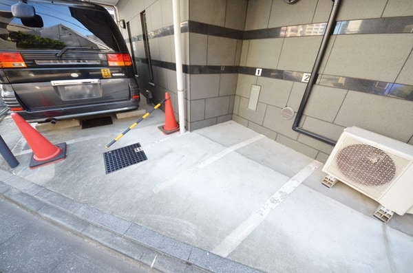 駐車場(★バイク置き場★)