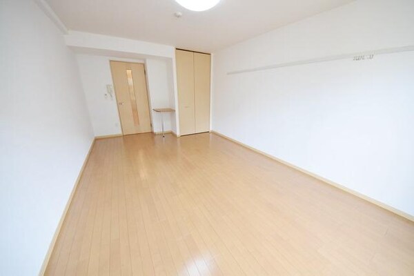 リビング・居室(★お部屋は広々１１．８帖★)