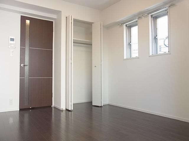 物件内観写真6　(★落ち着いた雰囲気の洋室★)