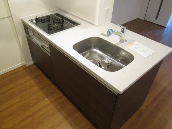 キッチン(★グリル付3口ガスコンロシステムキッチン★)