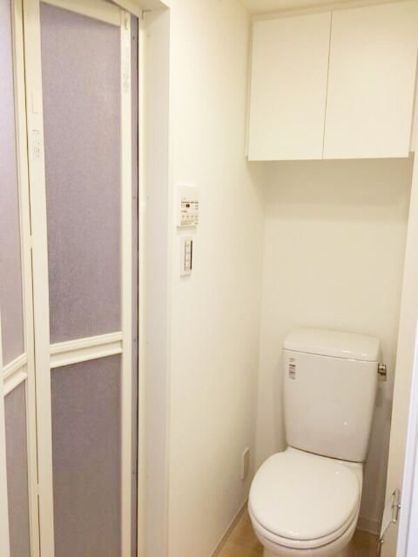 トイレ(お部屋探しは株式会社　タウンハウジング　までお気軽にお問合…)