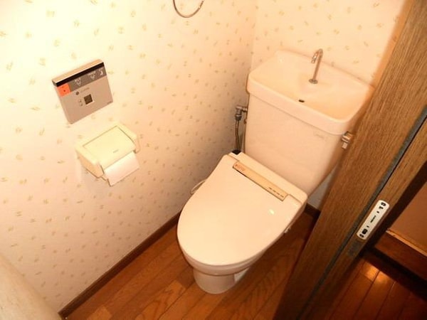 トイレ(トイレ)