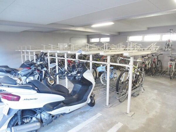 共有部分(★駐輪場・駐車場もあります★)