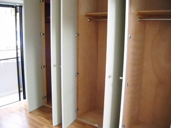 収納(クローゼット)