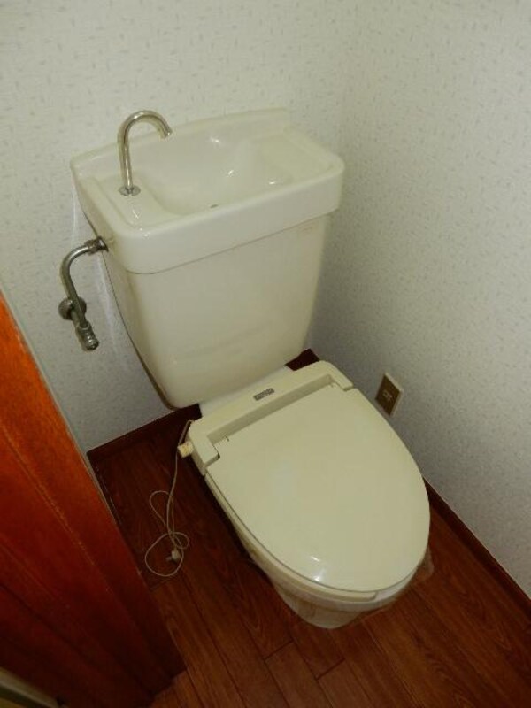 トイレ(★閑静な住宅街・日当たり良好★)