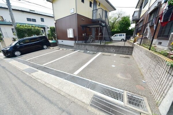 駐車場(★駐車場★)