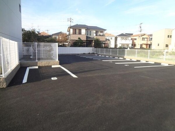 駐車場(★駐車場★)