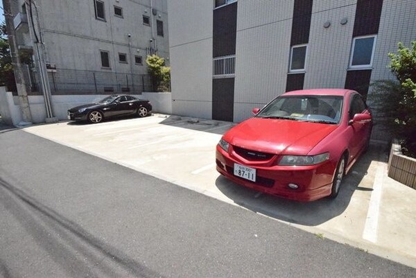 駐車場(★駐車場★)