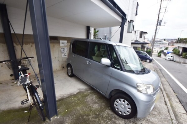 駐車場(★駐車場★)