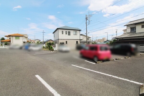 駐車場(★★駐車場★★)
