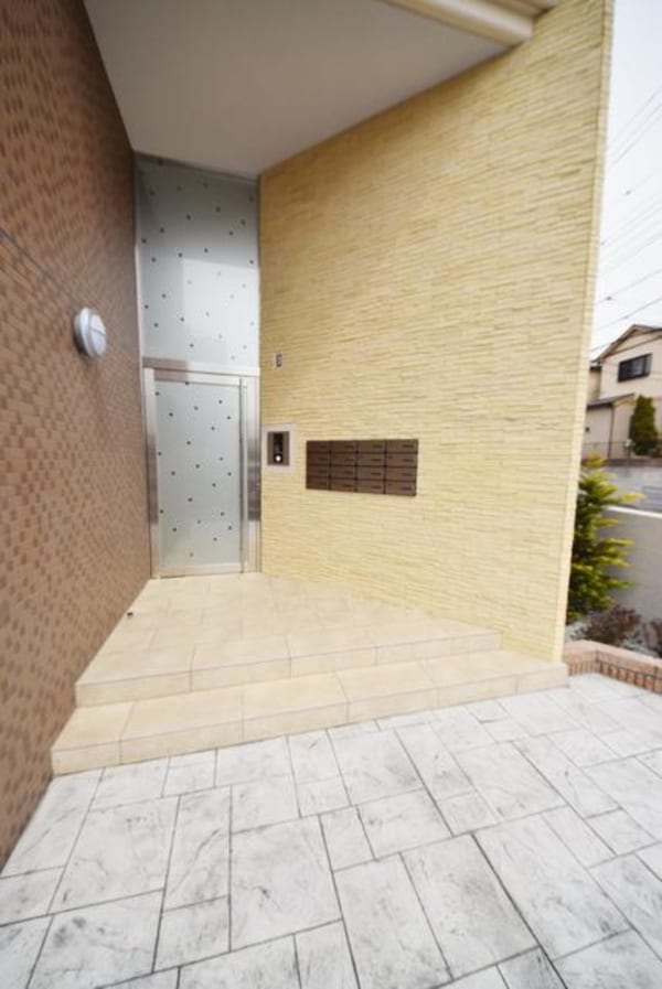 エントランス(★長く住んでもお得な更新料不要★)