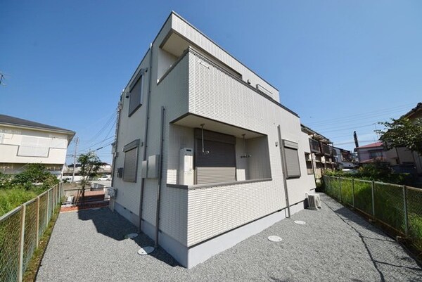 外観(★周りに高い建物はありません★)