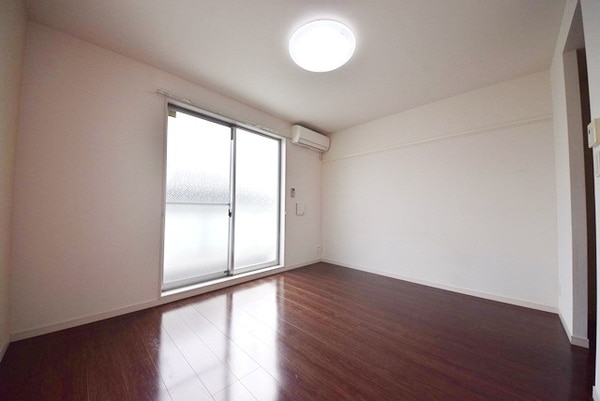 その他室内・内装(★横に広めなお部屋です★)