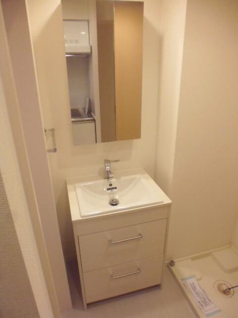 物件内観写真10　(洗面所)