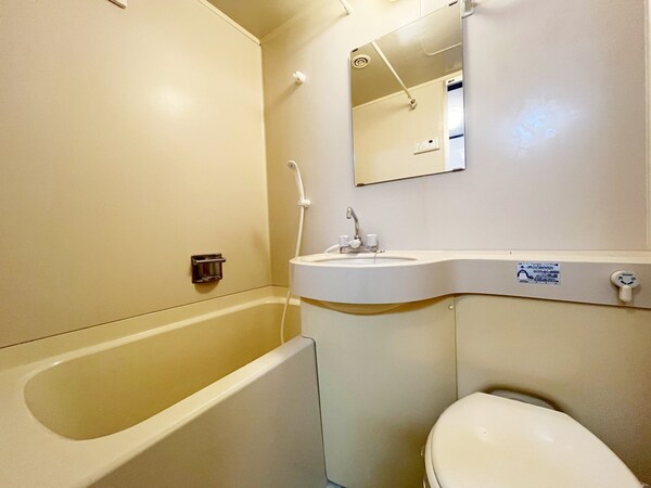 バス／シャワールーム等(バス／シャワールーム等)