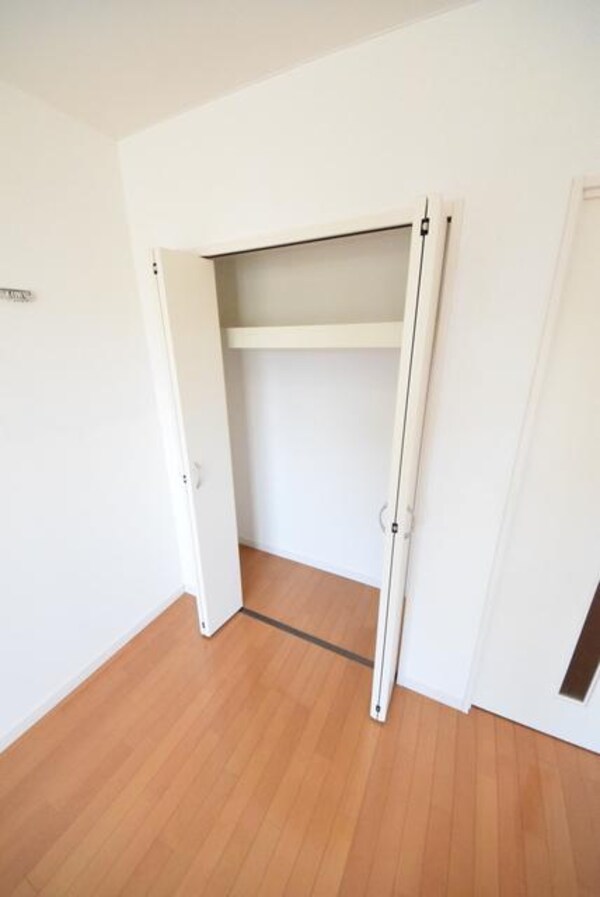 設備(★クローゼット！見えませんが、ハンガー掛けられます★)